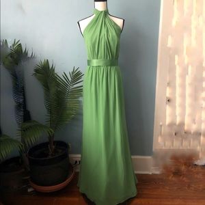 Vera Wang Crepe Green Floor Length Bridesmaid Gown